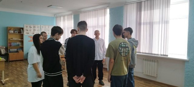 Мы — команда!