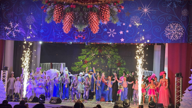 Новогодняя сказка-мюзикл Волшебная лампа!